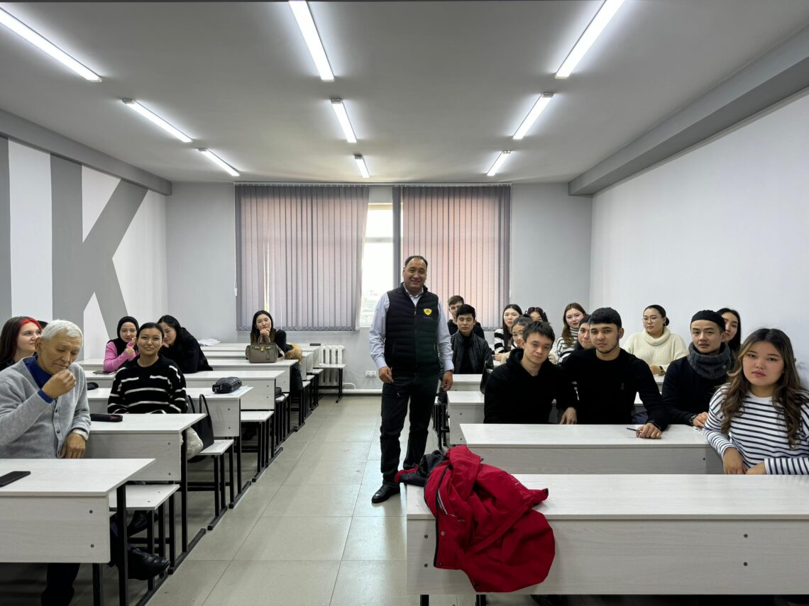 <span class="hpt_headertitle">Выездная гостевая лекция в Международный Университет Кыргызстана</span>
